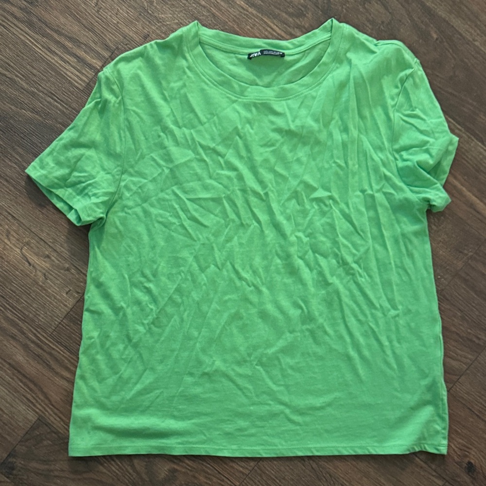 Zara T-Shirt